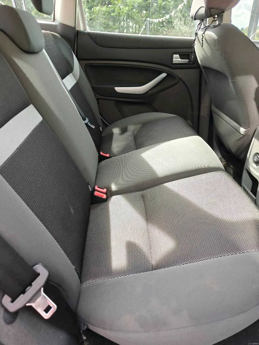 Car - Image 4
