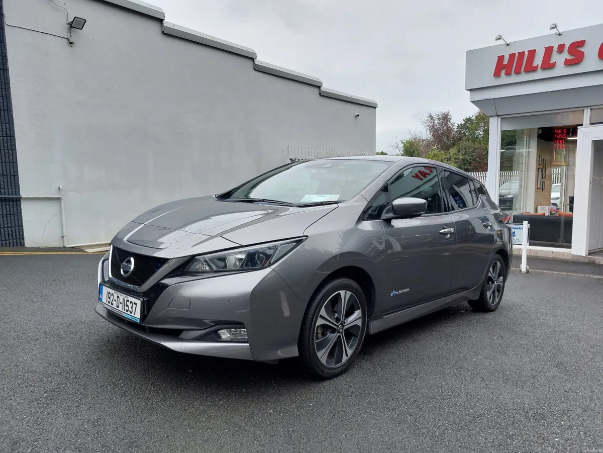 Nissan Leaf 2019 40KW EV SV PREMIUM COLD PACK - Image 3
