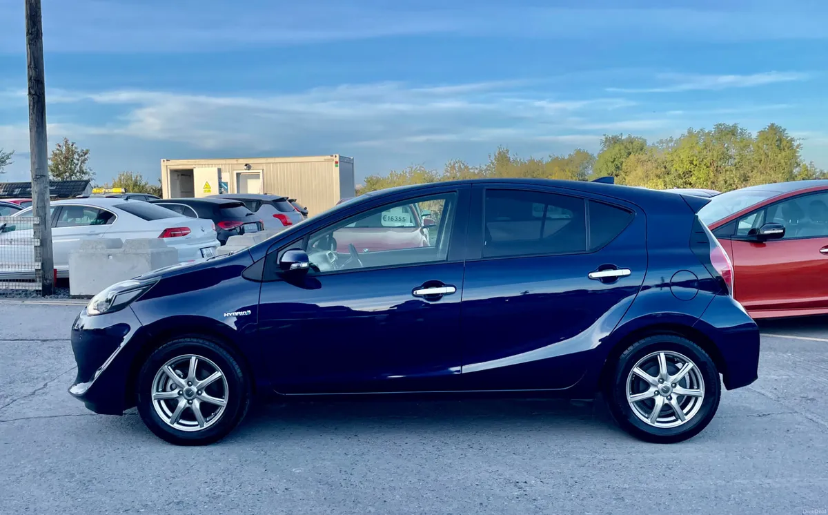2019 TOYOTA AQUA (1.5, HYBRID, MODEL “S”) - Image 6