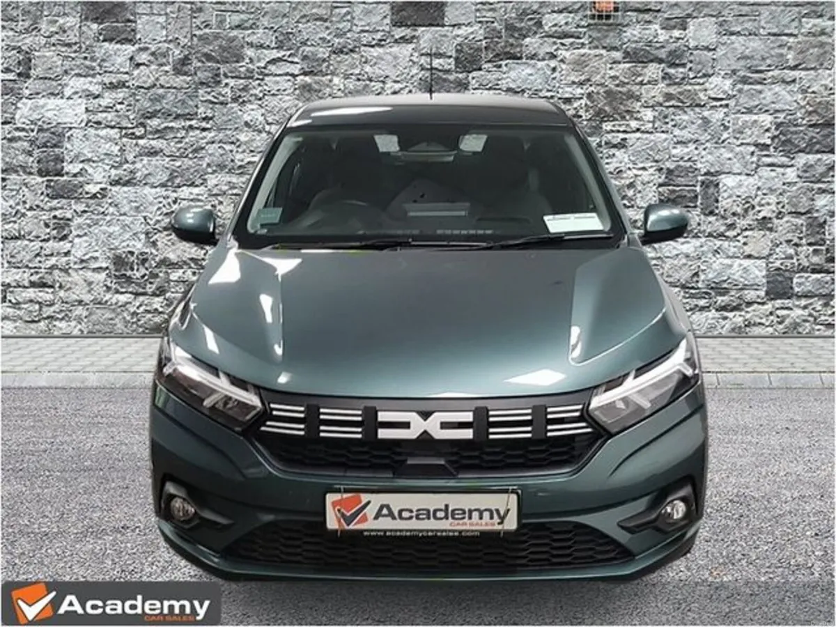 Dacia Sandero Expression TCe90**€72 Per Week** - Image 5