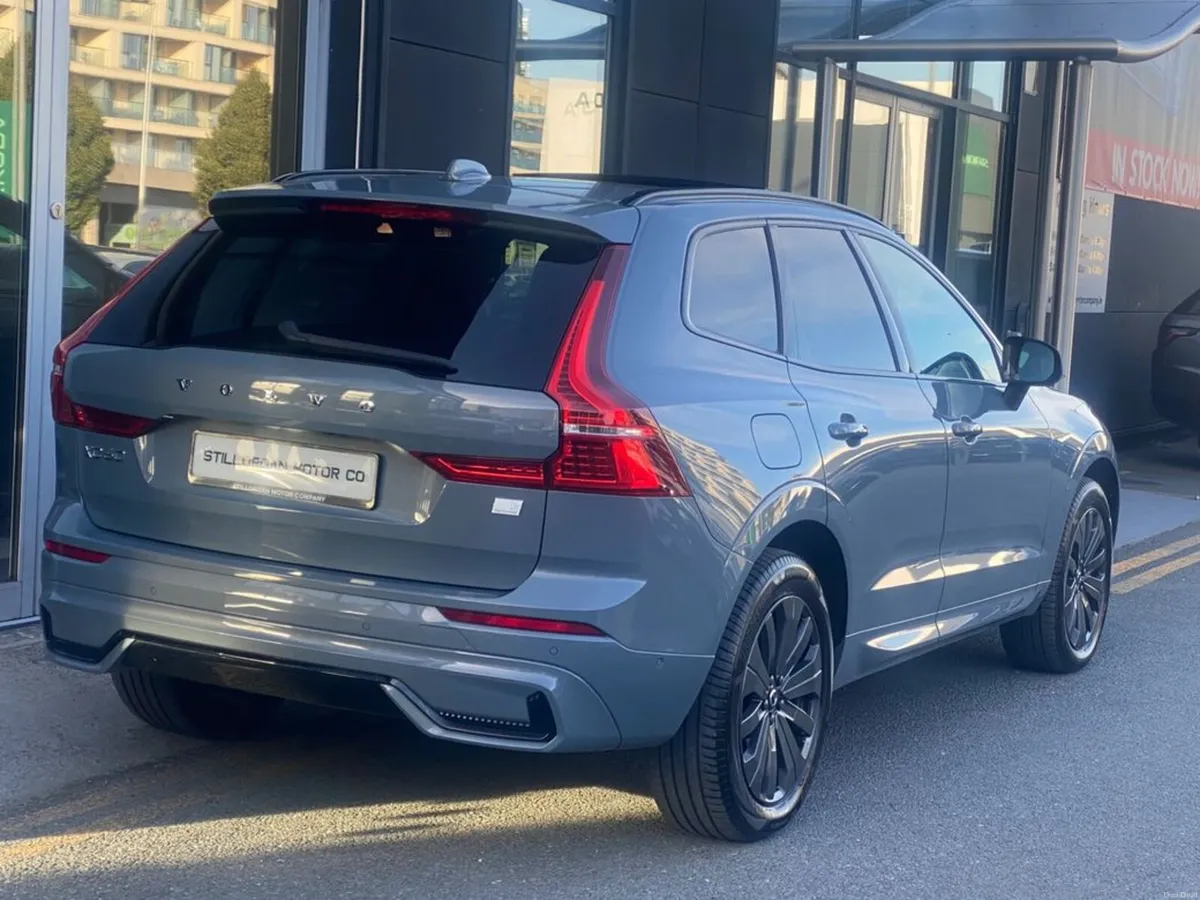 Volvo XC60 T6 Dark Plus Recharge AWD Auto (PHEV) - Image 5