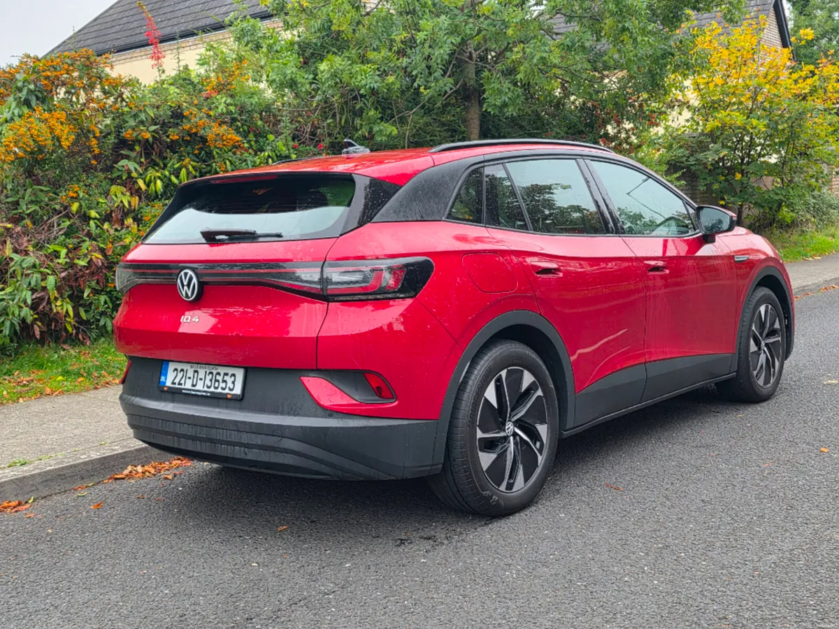 Volkswagen ID.4 PRO 150 KW Life 77KWH 204HP Proper - Image 3