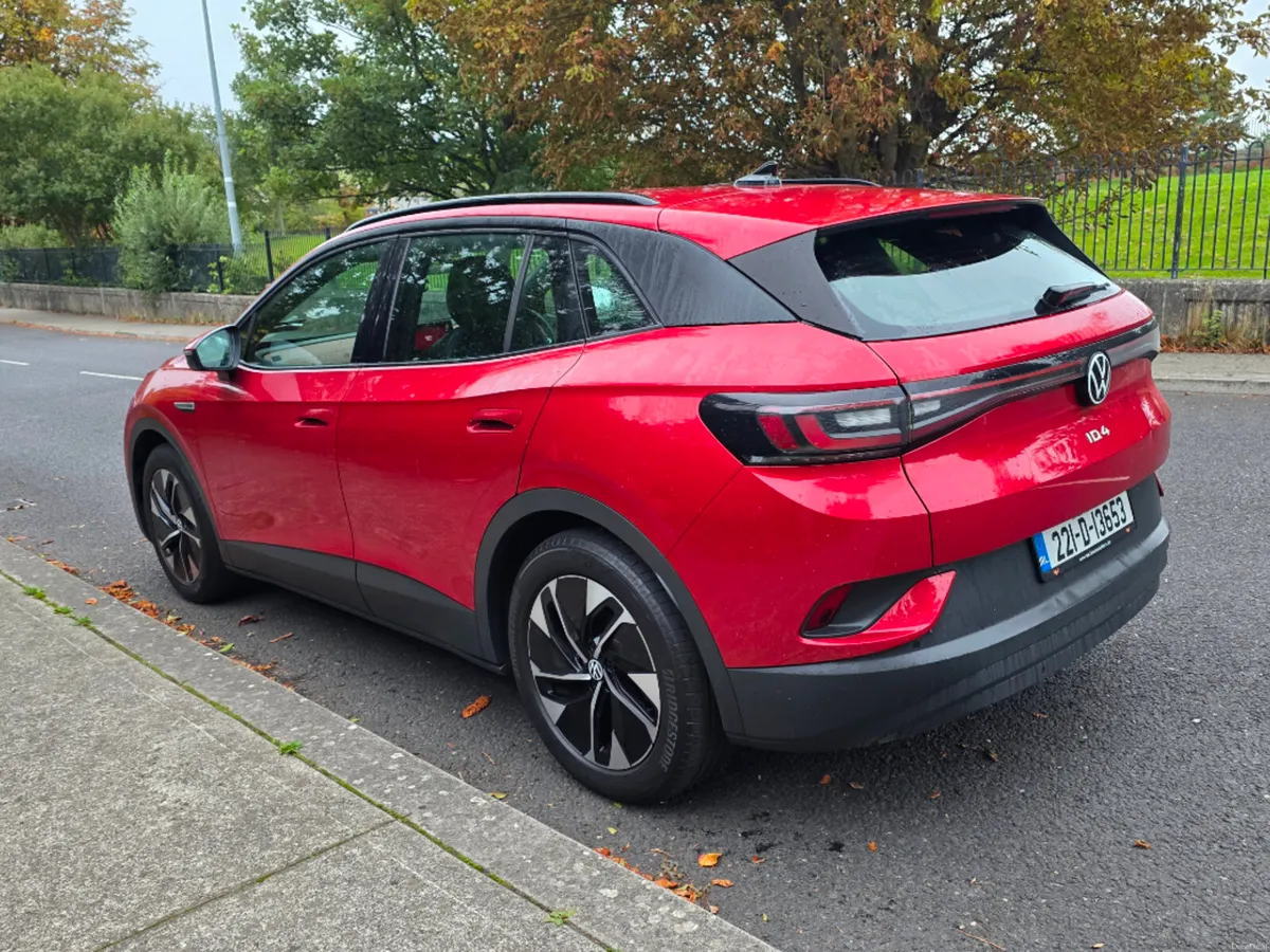 Volkswagen ID.4 PRO 150 KW Life 77KWH 204HP Proper - Image 5
