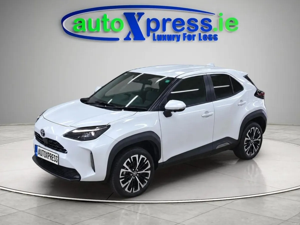 Toyota Yaris Cross 1.5 HYBRID Z, Ultra low Mileage - Image 5