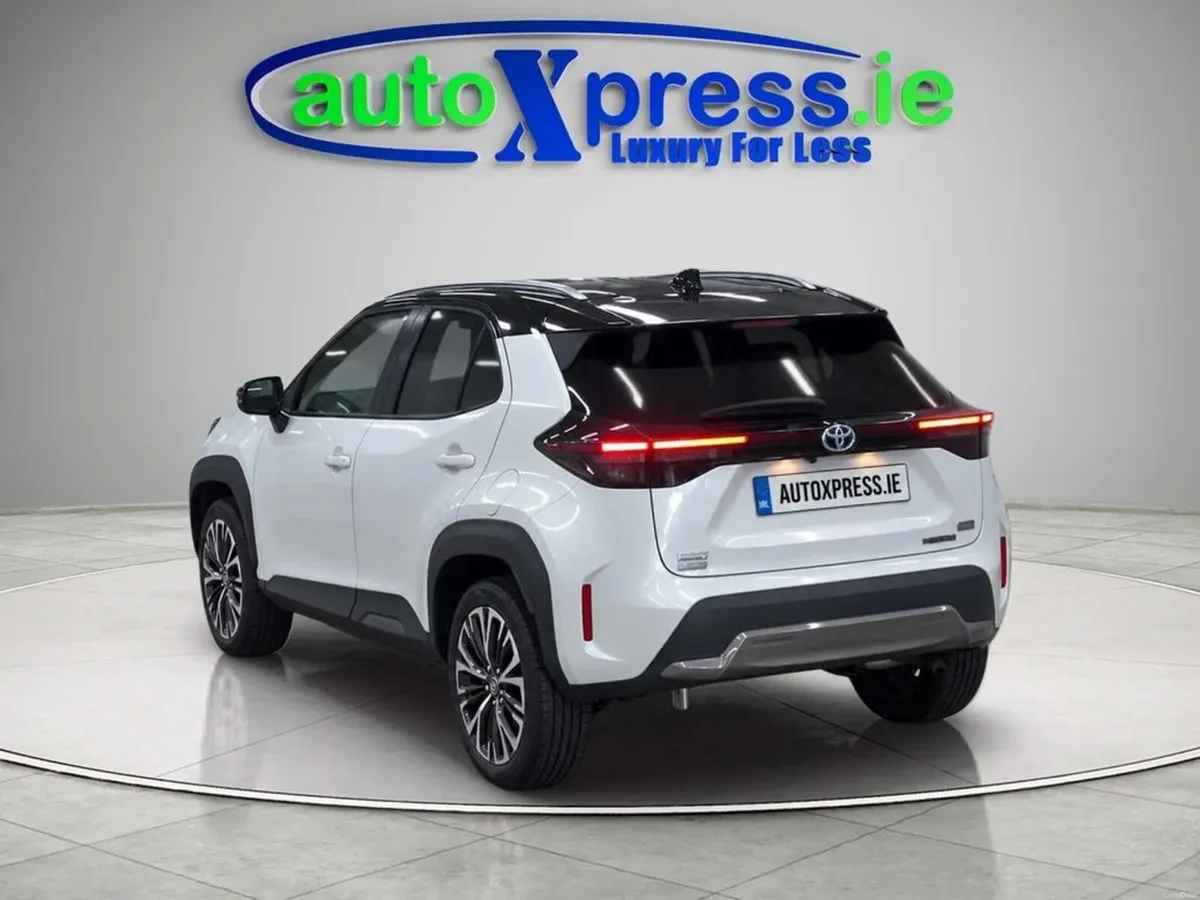 Toyota Yaris Cross 1.5 HYBRID Z ADVENTURE, Ultra l - Image 3