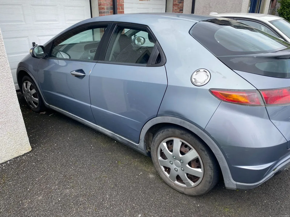 Honda Civic 2007 - Image 5