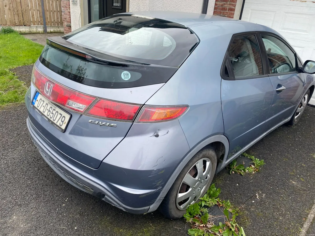 Honda Civic 2007 - Image 6