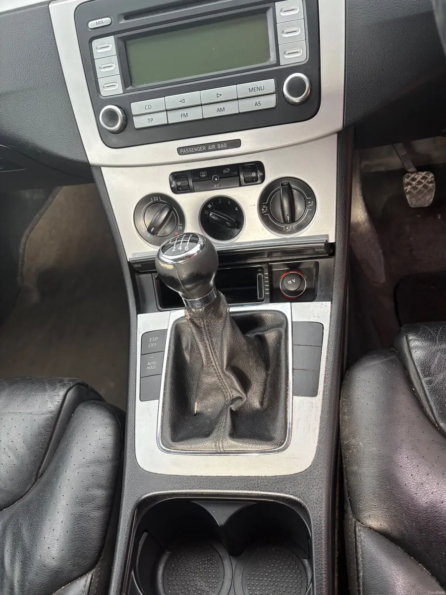 Volkswagen Passat 2008 - Image 6