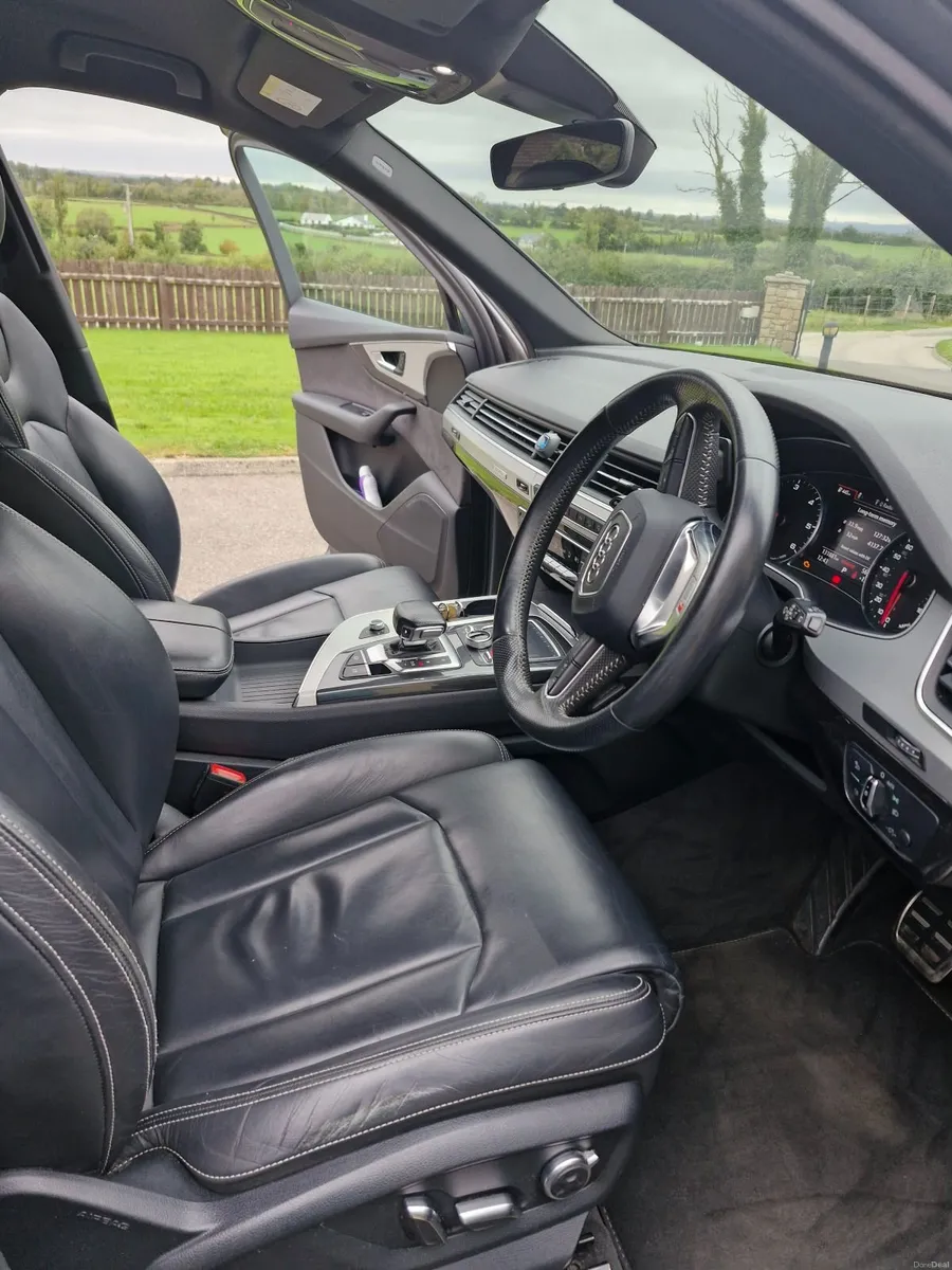 Audi Q7 2016 - Image 5