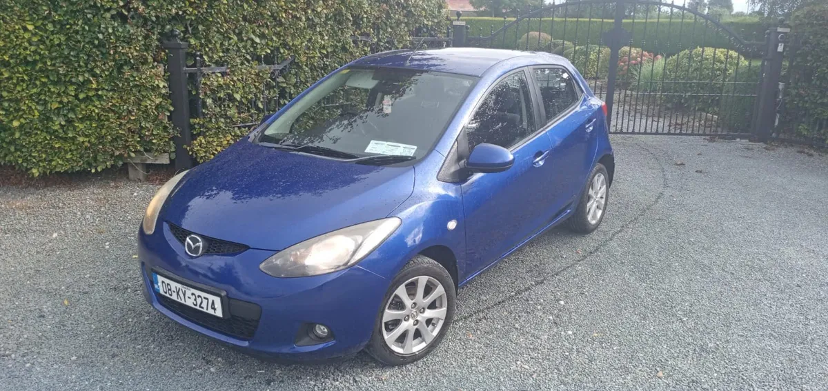 Mazda 2 - Image 1