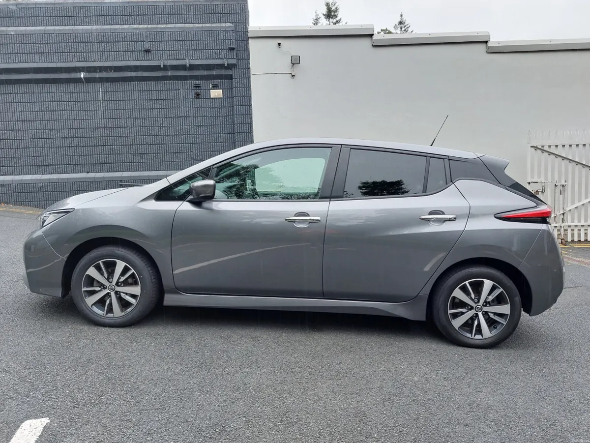 Nissan Leaf 2021 40KWH ACENTA 148BHP APPLE CARPLAY - Image 4