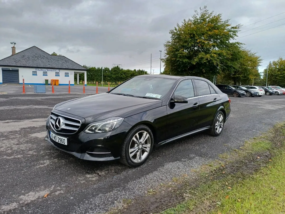 Mercedes E220 Automatic - Image 5