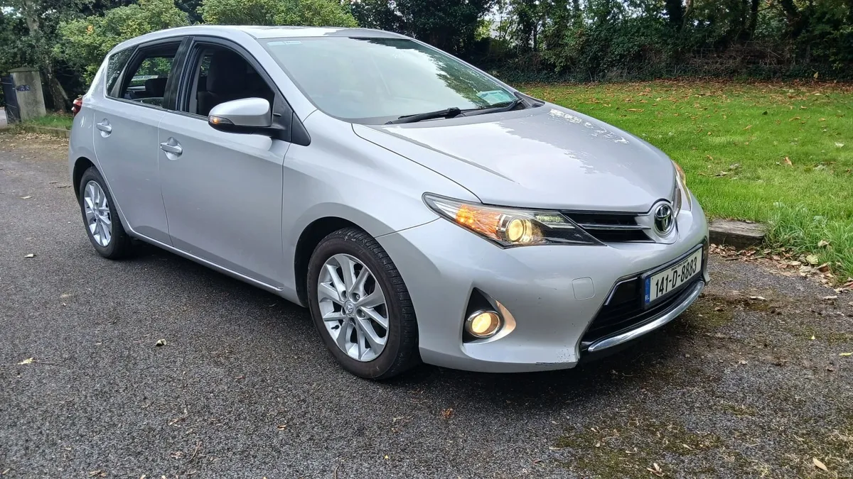 Toyota Auris Diesel NCTd  FSH - Image 1