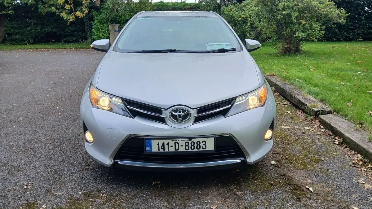 Toyota Auris Diesel NCTd  FSH - Image 2