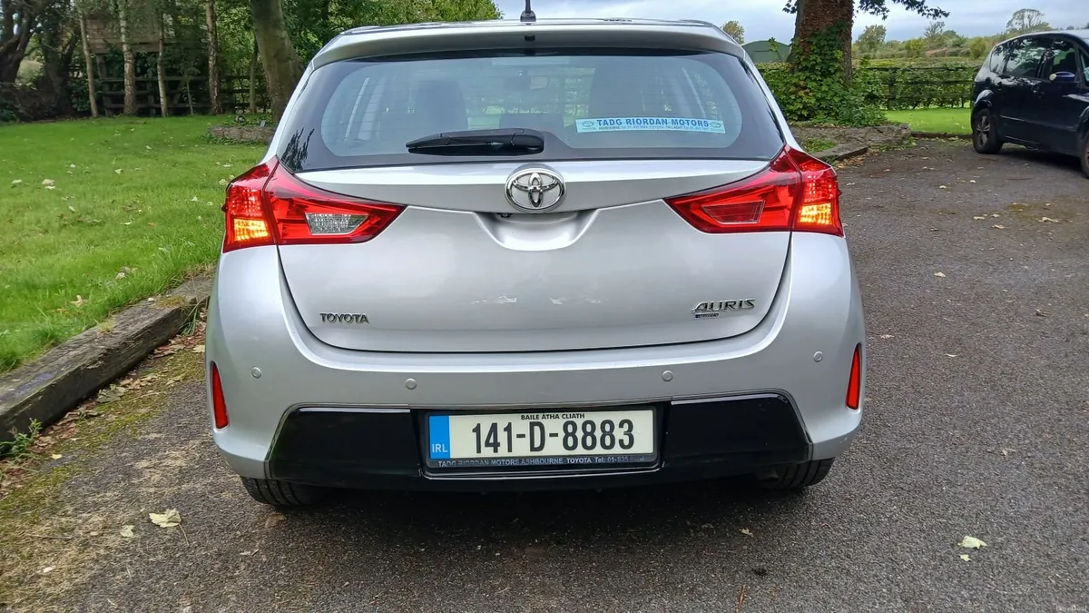 Toyota Auris Diesel NCTd  FSH - Image 5
