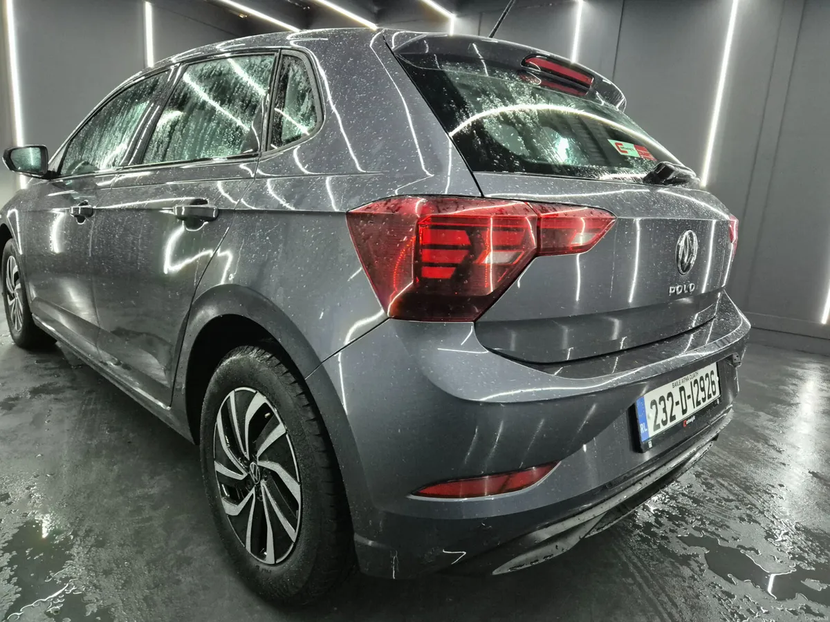 Volkswagen Polo 2023 - Image 4