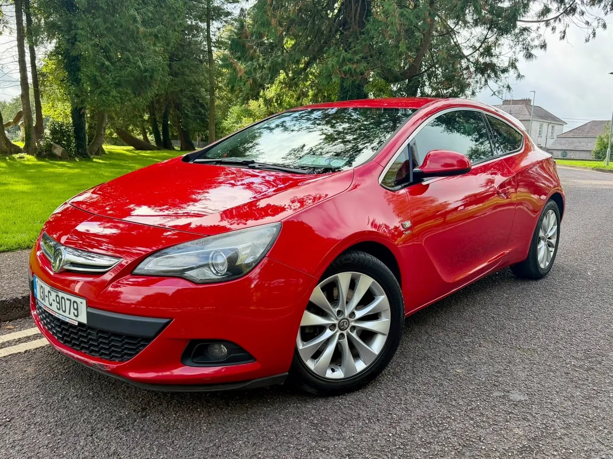 Opel Astra GTC 1.4 petrol -NEW NCT- - Image 2