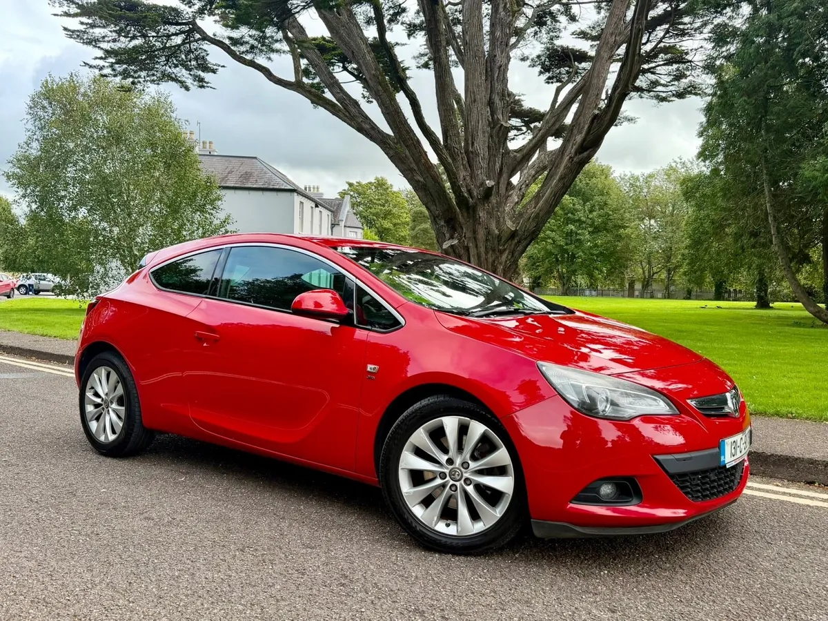 Opel Astra GTC 1.4 petrol -NEW NCT- - Image 6