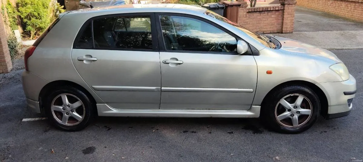 Car - Image 3