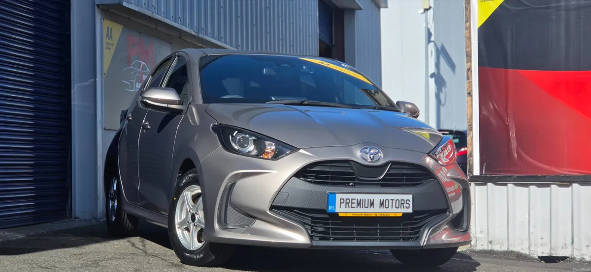 Toyota Yaris Automatic - Image 2