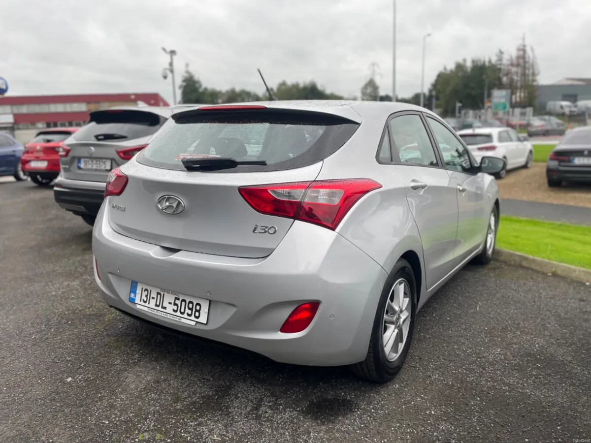 2013 Hyundai i30 1.4L Petrol Elite - Image 4