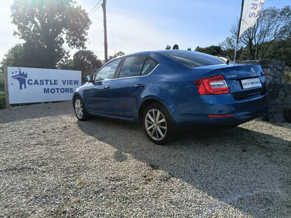 Skoda Octavia 2017 1.0 Petrol Clean €8995 - Image 3