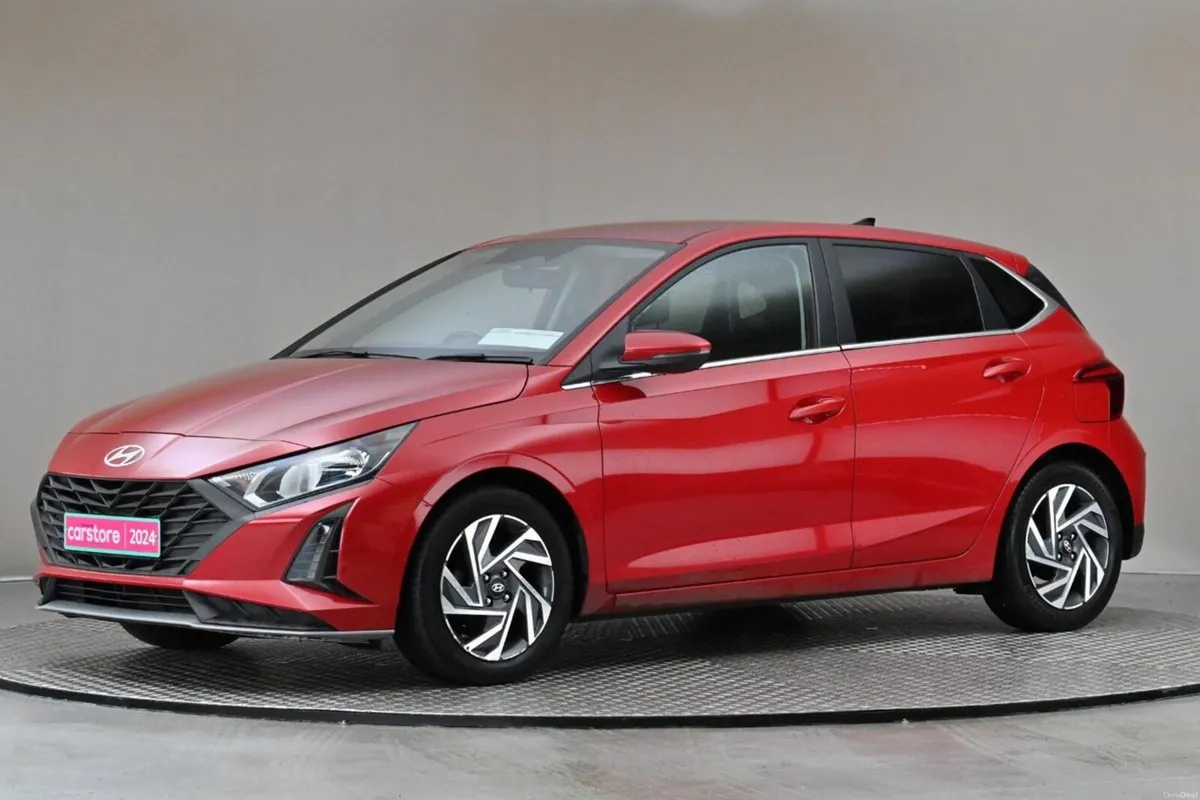 Hyundai i20 1.2 5SPD DELUXE PLUS **REVERSE CAM** - Image 4