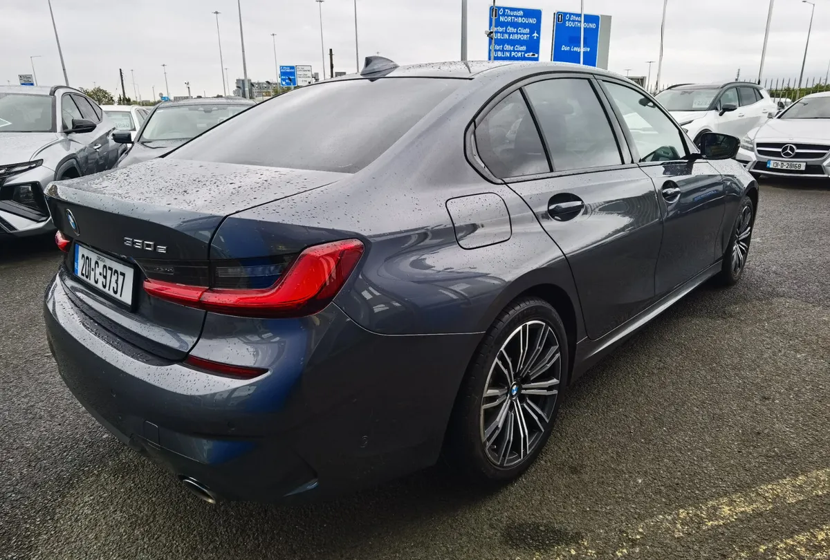 BMW 3 SERIES 330E M SPORT AUTOMATIC PHEV - Image 5