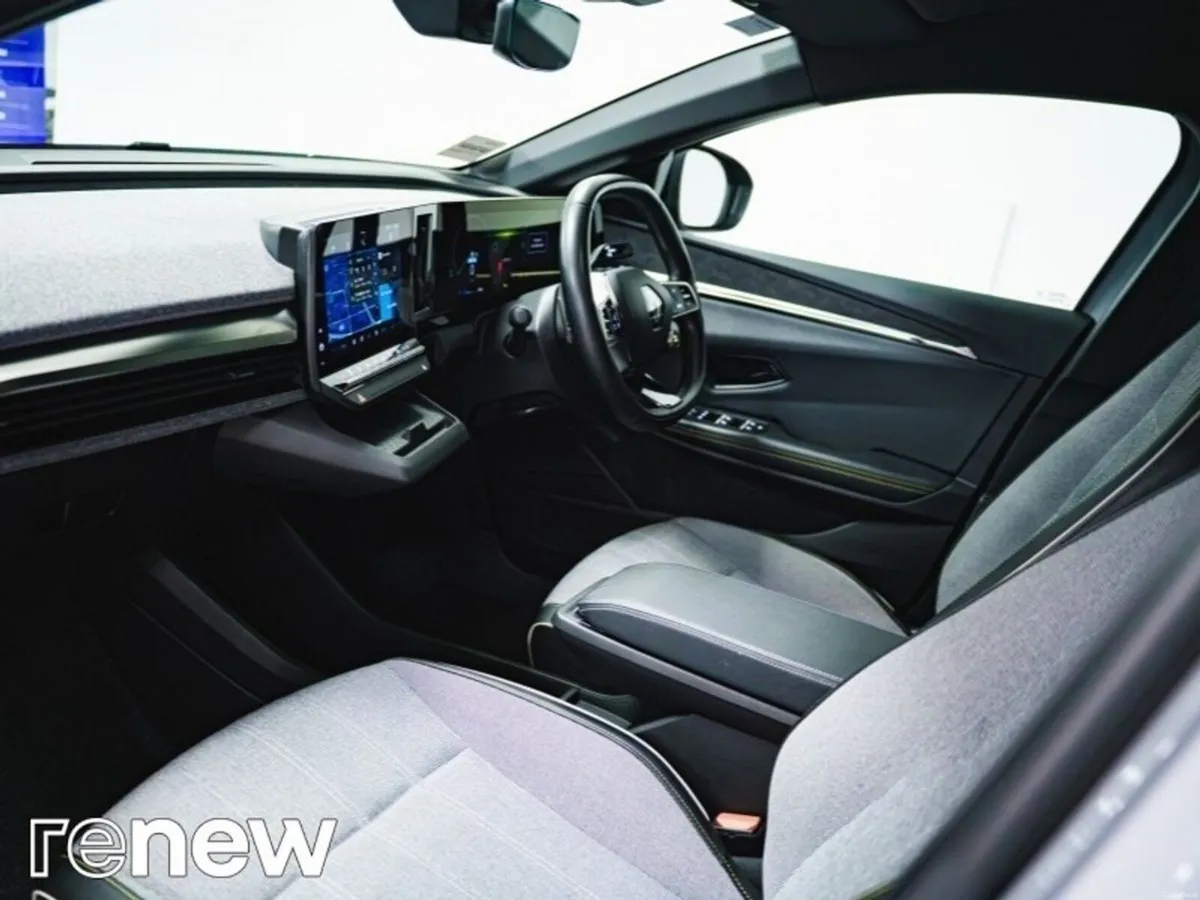 Renault Megane E-Tech Megane Techno Comfort Range - Image 5