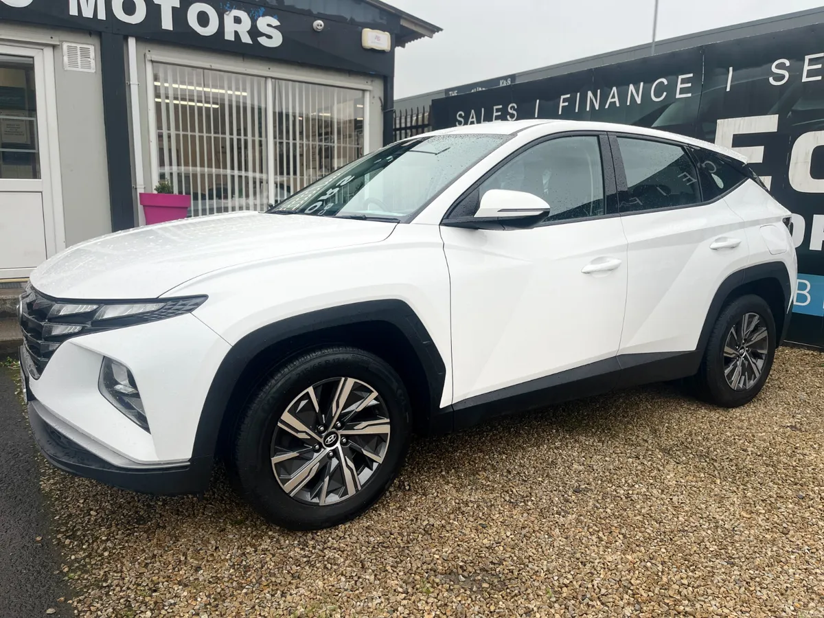 HYUNDAI TUCSON, 2023, 1.6 DIESEL, MANUAL - Image 4