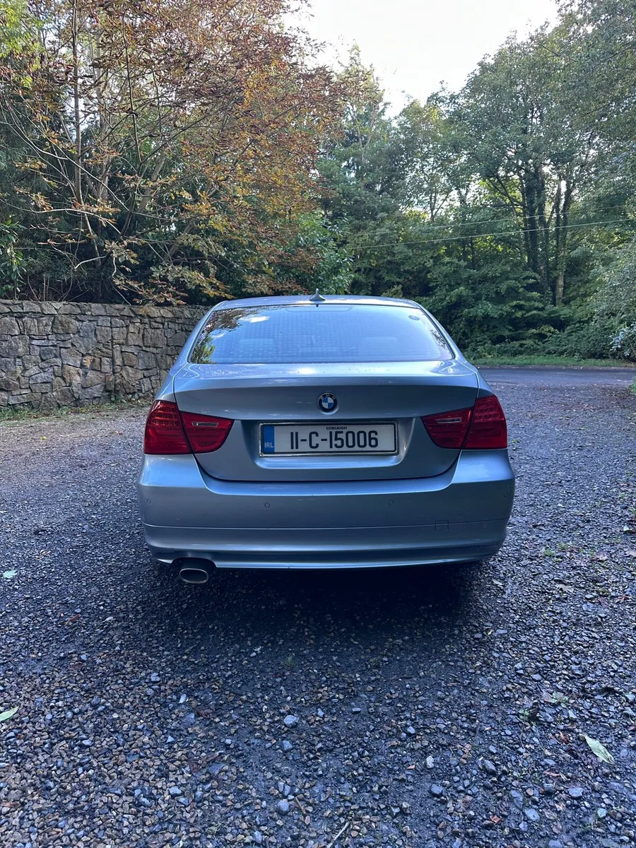 BMW 320D - Image 4