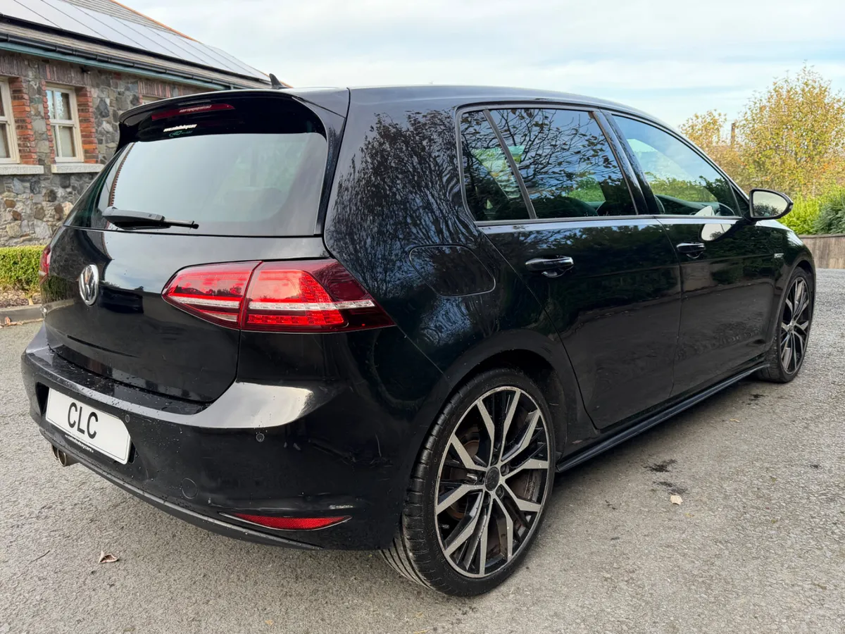 2015 Volkswagen Golf 2.0 TDI GTD 184PS 5DR Auto - Image 5