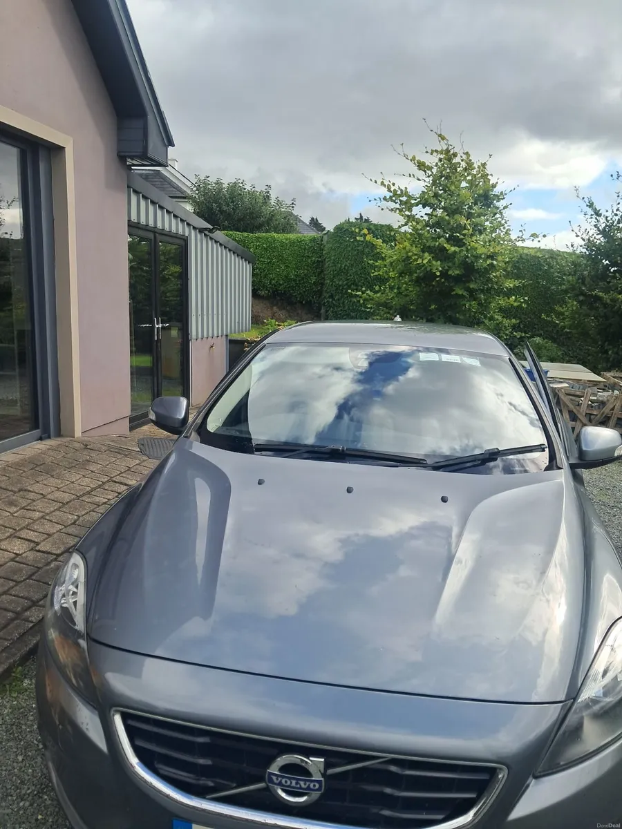 Volvo V40 2016 - Image 4