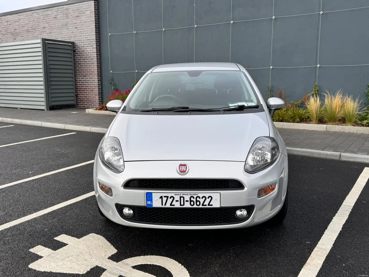2017 FIAT PUNTO 1.2 PETROL – EXCELLENT CONDITION - Image 6
