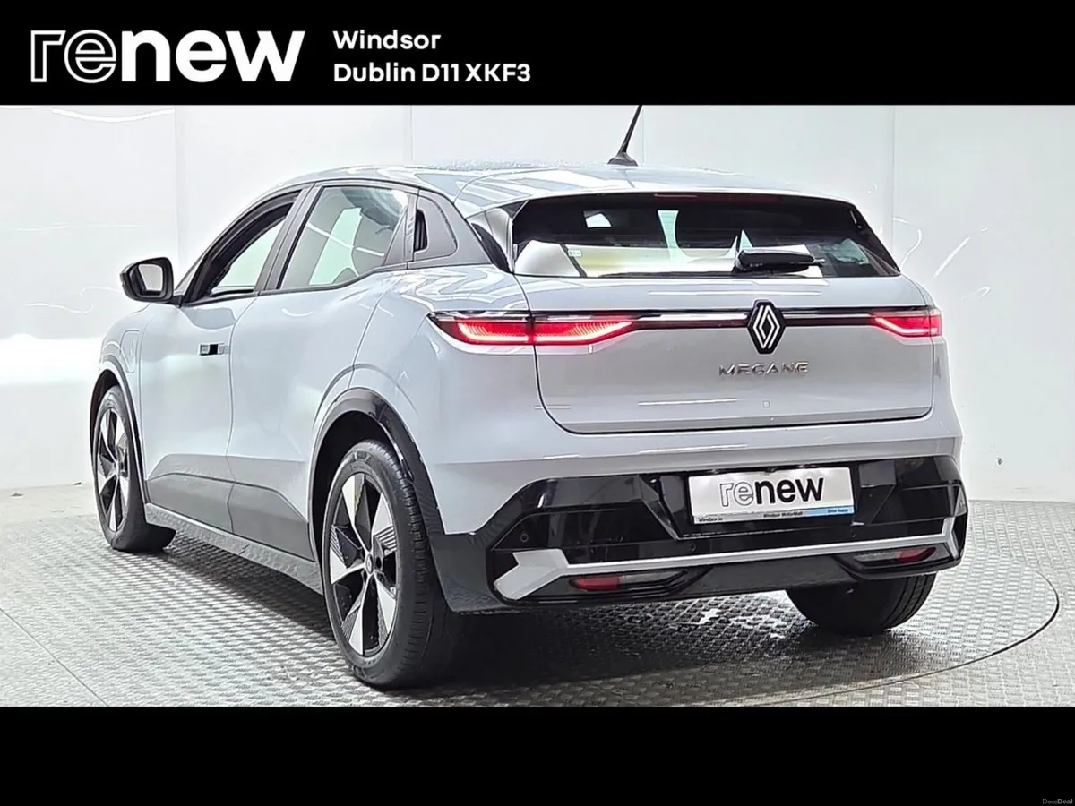 Renault Megane E-Tech EV60 220hp Equilibre - Image 3