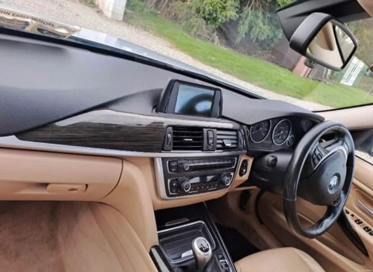 2013 BMW 318d F30 | Manual | Diesel - Image 6