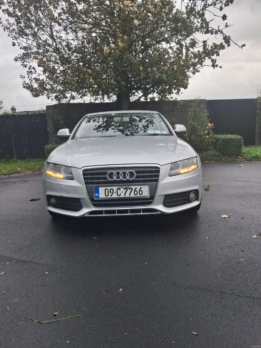 Audi A4 2009 tax and tested - Image 4