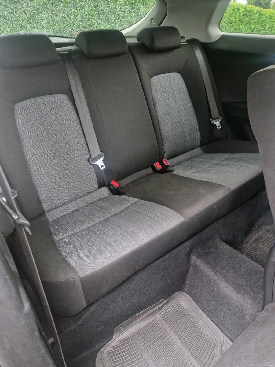 Kia proceed 1.4 petrol - Image 4