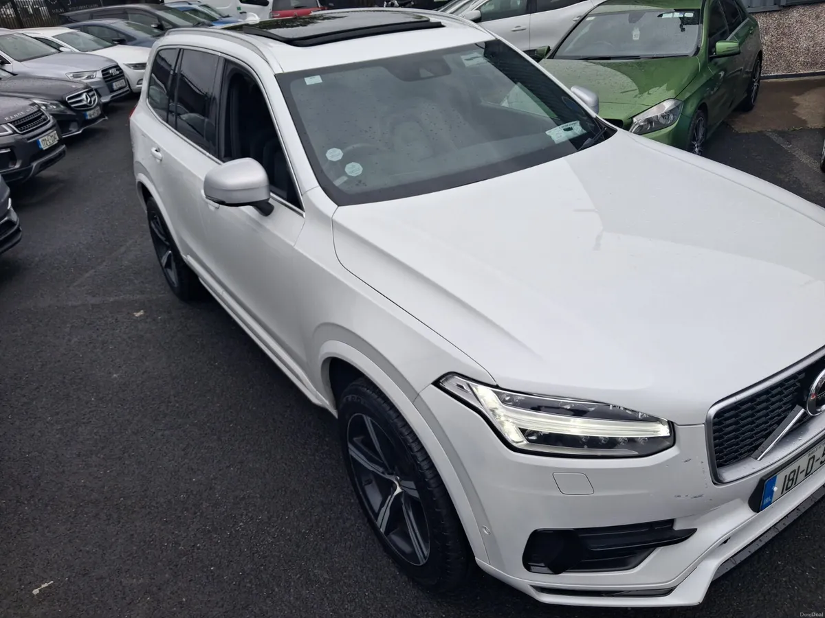 Volvo XC90 2018 R Design 7 seats - Image 3