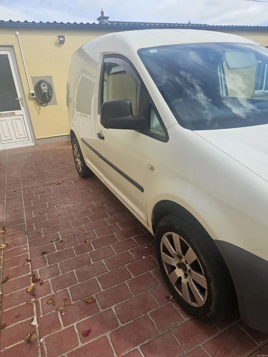Volkswagen Caddy 2009 - Image 4