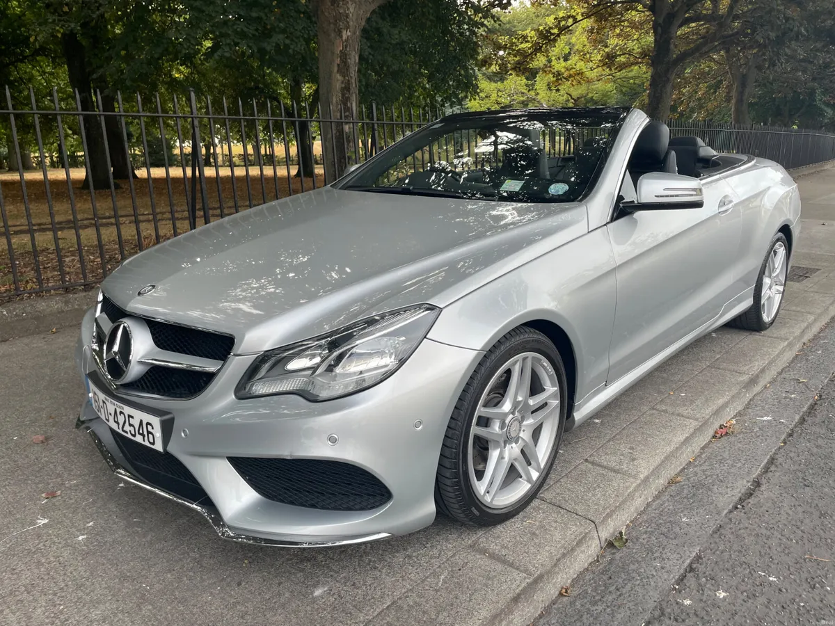 2015 MERCEDES E220 CONVERTIBLE AMG - Image 3