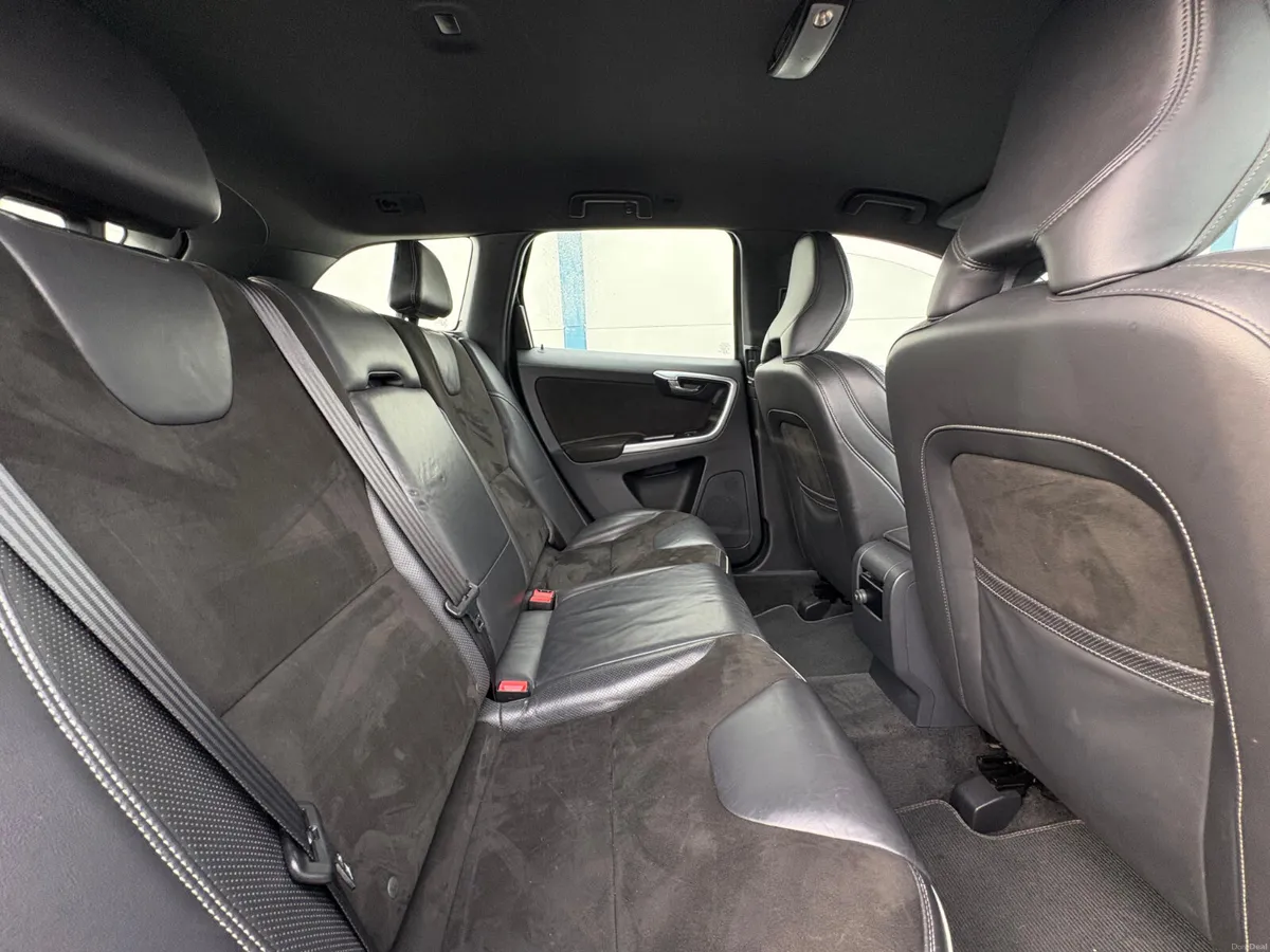 Volvo XC60 2017 - Image 6