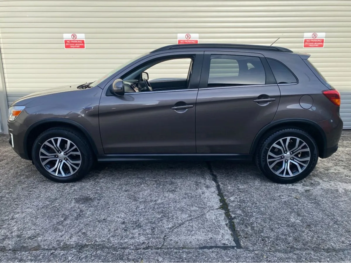 Mitsubishi ASX 1.6 2WD INSTYLE 87,000kms! @Waltons - Image 5