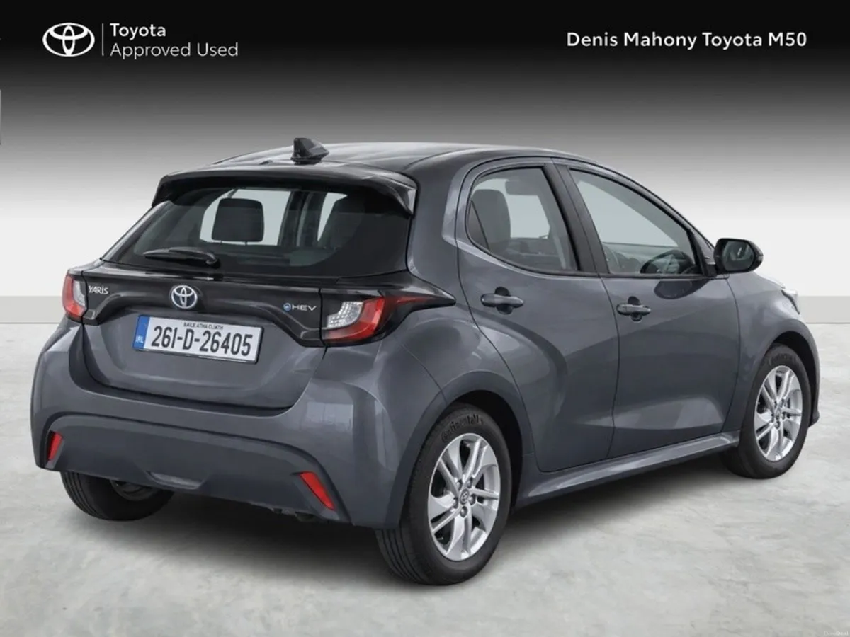 Toyota Yaris Hev Luna - Image 2