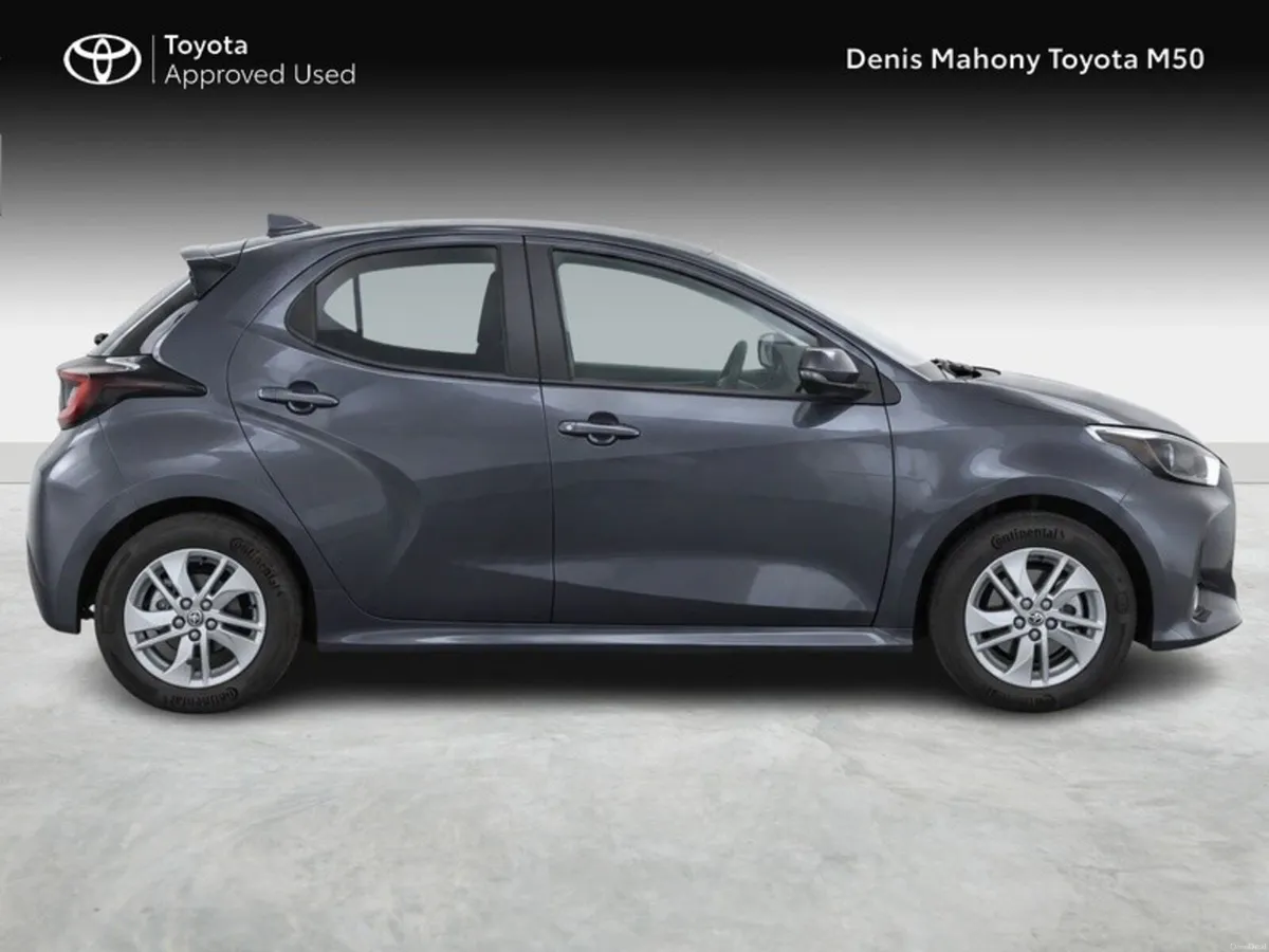 Toyota Yaris Hev Luna - Image 3