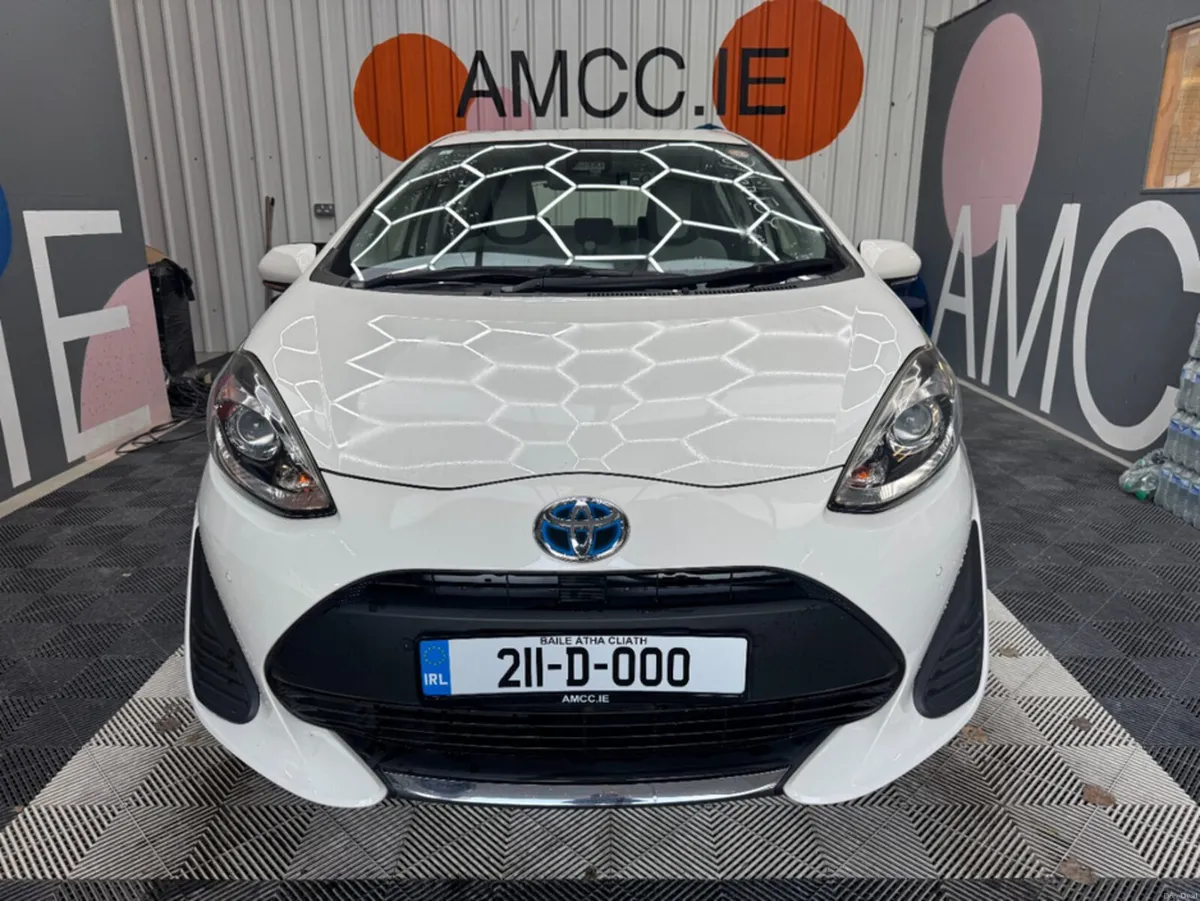 Toyota Aqua 2021 TOYOTA AQUA L HYBRID AUTOMATIC 1. - Image 2