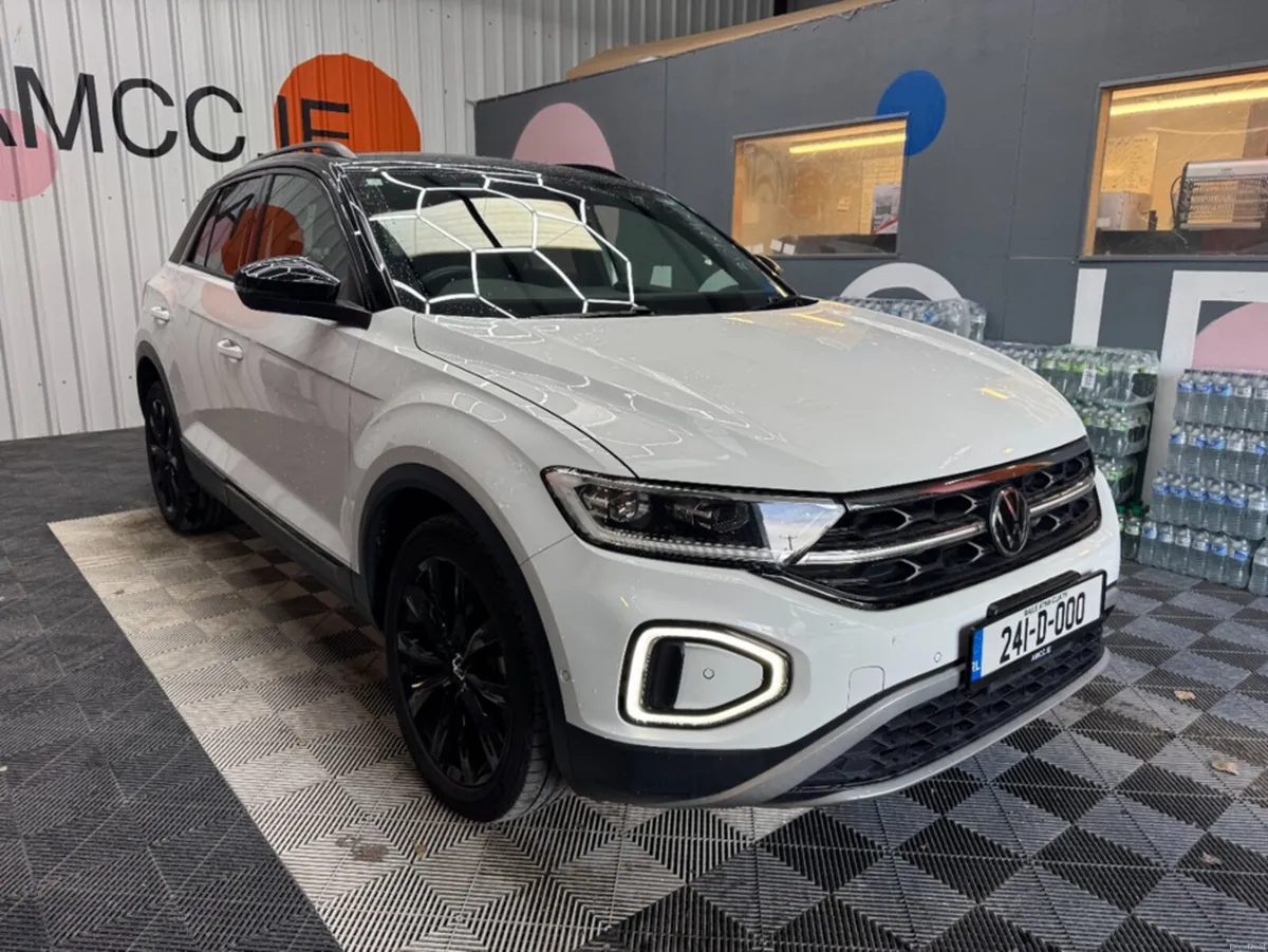 Volkswagen T-Roc 2024 VOLKSWAGEN T-ROC TDI BLACK S - Image 1