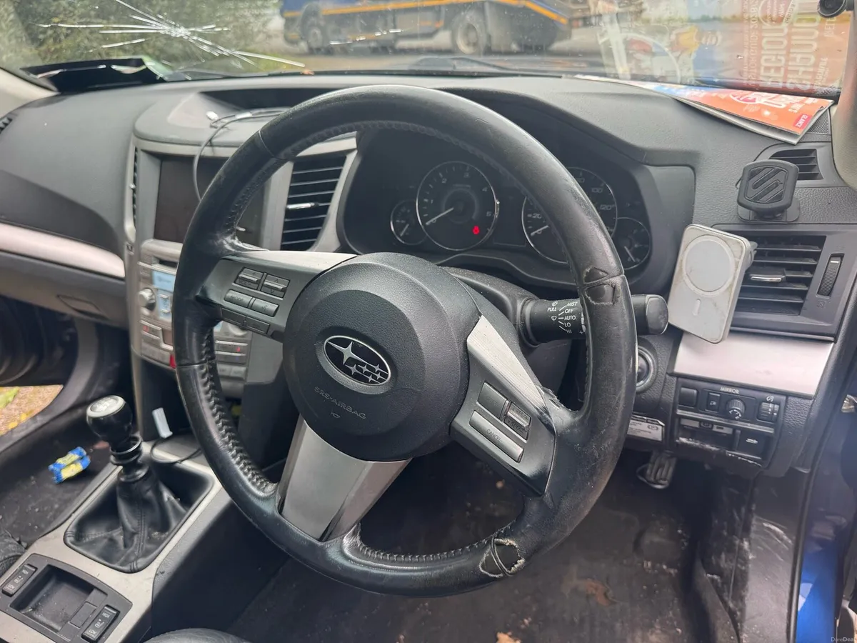 Subaru Outback - Image 5