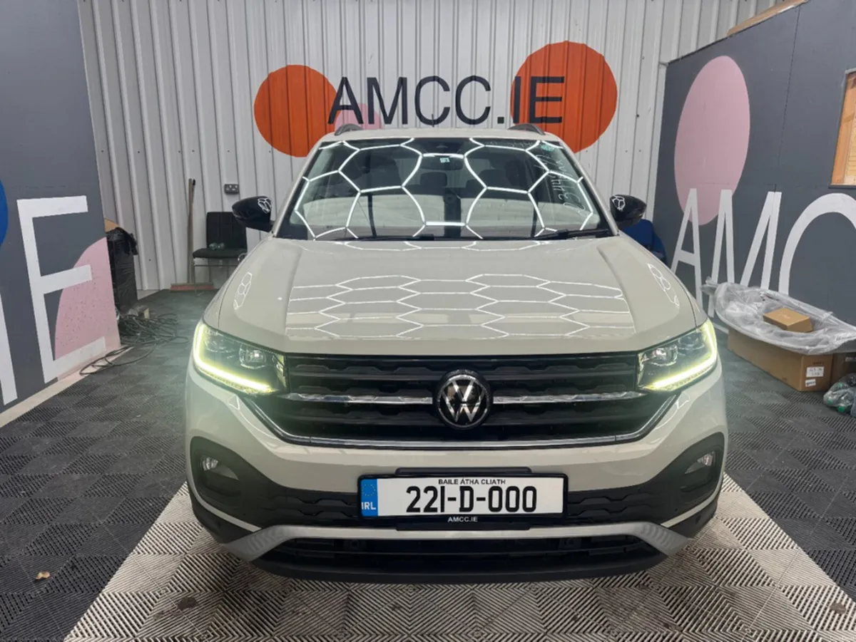 Volkswagen T-Cross 2022 VOLKSWAGEN T-CROSS TSI ACT - Image 2