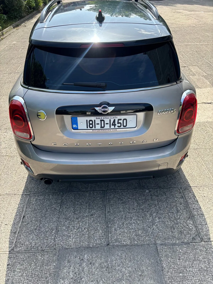 Car - Image 6